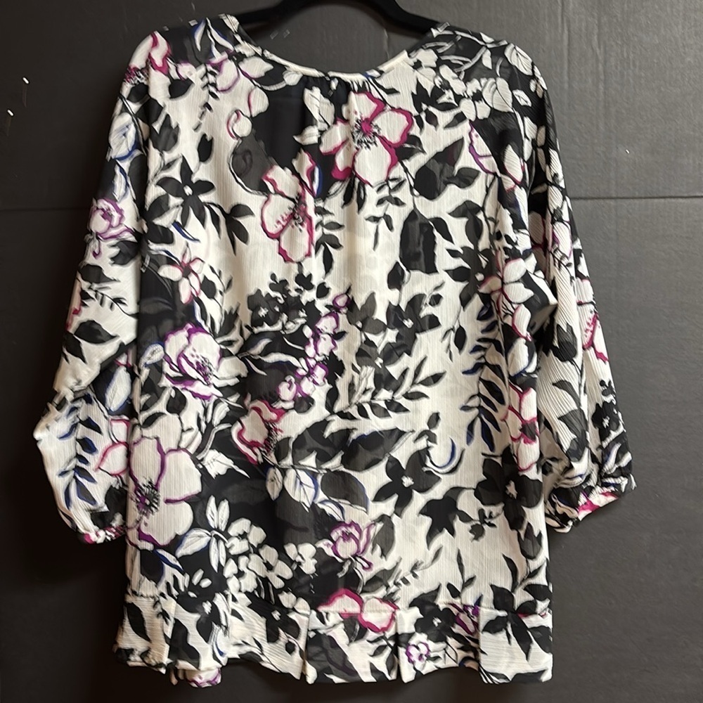 Susan Graver Ragland Sleeves Floral Button Up Blouse Size XL - Picture 7 of 13